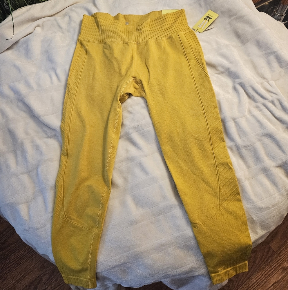 All In Motion Leggings-NWT